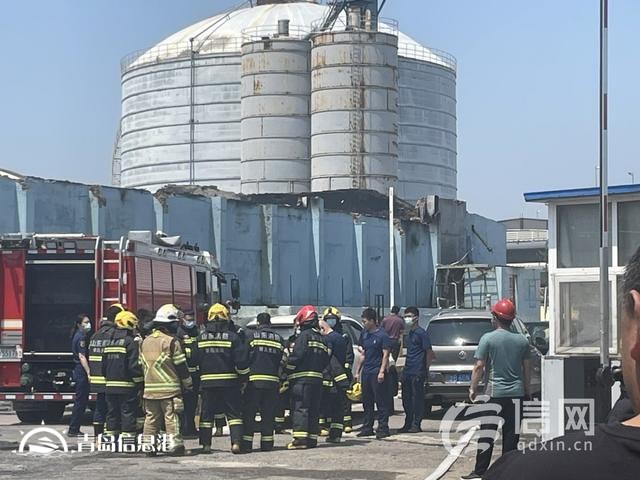 青島一閑置倉庫起火 明火20分鐘被撲滅無人員傷亡