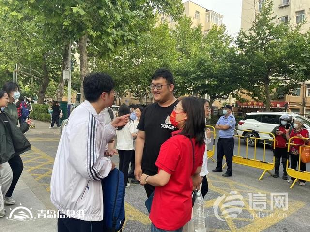 直擊高考：數(shù)學考試結(jié)束 老師建議考過了就不要去想了