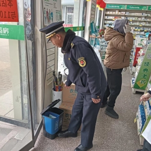 南村執(zhí)法中隊加強(qiáng)節(jié)前垃圾分類執(zhí)法宣傳！