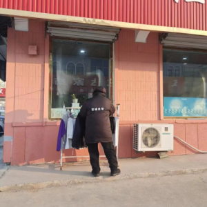 集中清理沿街晾曬，精準(zhǔn)提升城鎮(zhèn)文明形象！