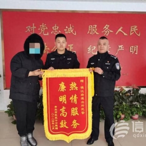 醉酒乘客與網約車司機發(fā)生沖突 市北民警及時制止