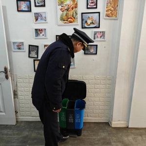 “信用+”南村執(zhí)法中隊(duì)開展垃圾分類專項(xiàng)執(zhí)法檢查！
