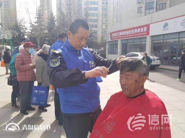 讓服務(wù)更加精準(zhǔn)化 遼源路街道開(kāi)展便民服務(wù)大集