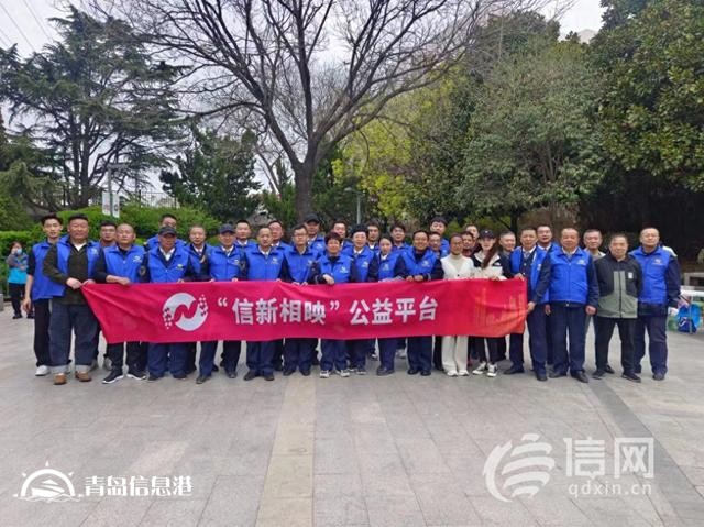 信新相映走進(jìn)少山路社區(qū) 資深成員手把手教授新人服務(wù)技能