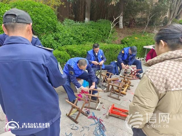 信新相映走進(jìn)少山路社區(qū) 資深成員手把手教授新人服務(wù)技能
