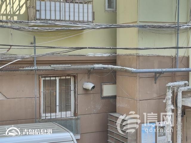 劇組撤離后未將現(xiàn)場人造雪打掃干凈 部分居民獲賠洗車費(fèi)