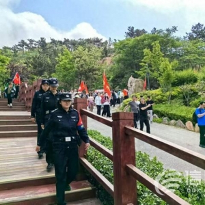 奏響生態(tài)保護(hù)“協(xié)作曲” 嶗山森警大隊開展森林生態(tài)保護(hù)宣傳活動