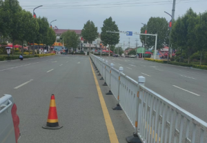加裝道路護欄，守護出行平安