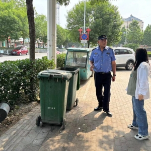 同和執(zhí)法中隊(duì)“信用+執(zhí)法”開展垃圾減量分類執(zhí)法活動(dòng)