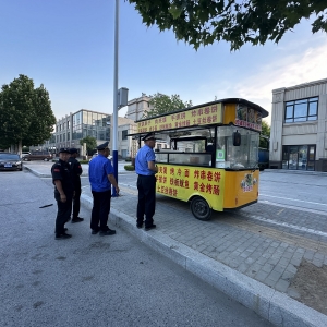 同和執(zhí)法中隊“信用+執(zhí)法”守護(hù)城市秩序，清理占路經(jīng)營