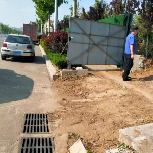 平度市東閣街道執(zhí)法中隊嚴查擅自挖掘城市道路，守護群眾“腳底下的安全” ...