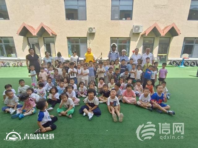 信新相映走進(jìn)智慧熊幼兒園 讓孩子們在愉快中學(xué)習(xí)交通安全知識