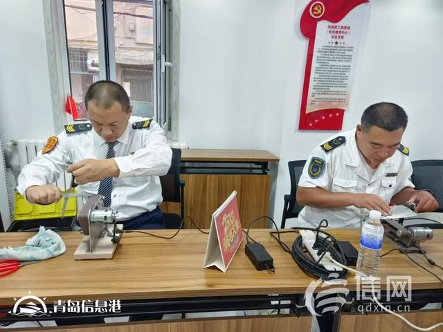 信新相映走進唐山路社區(qū) 穿馬扎志愿者手把手給新成員傳授經(jīng)驗