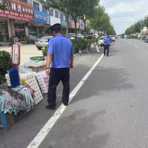 店子中隊(duì)--開展專項(xiàng)行動(dòng) 全面提升城市管理水平